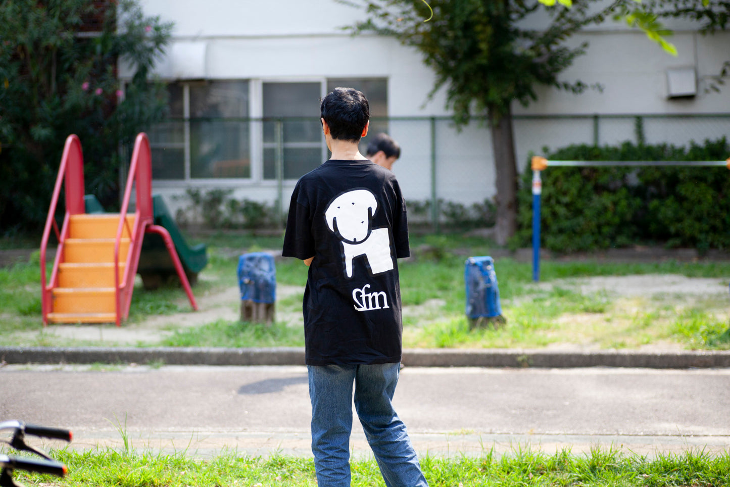 SFRN T-Shirt 犬 black