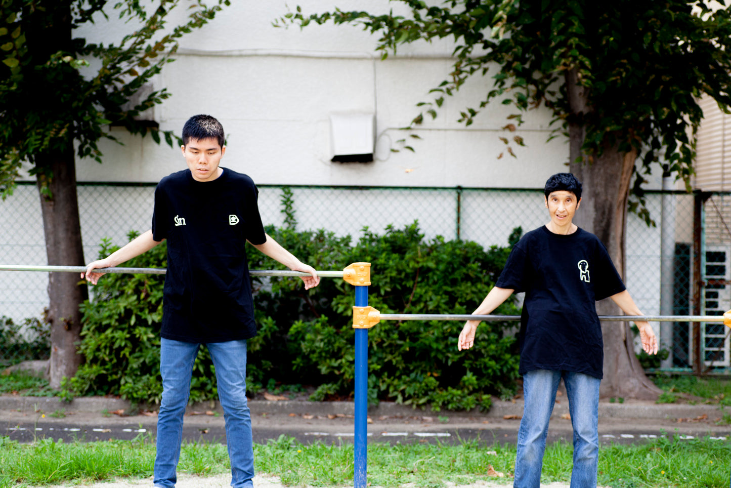 SFRN T-Shirt 生 black